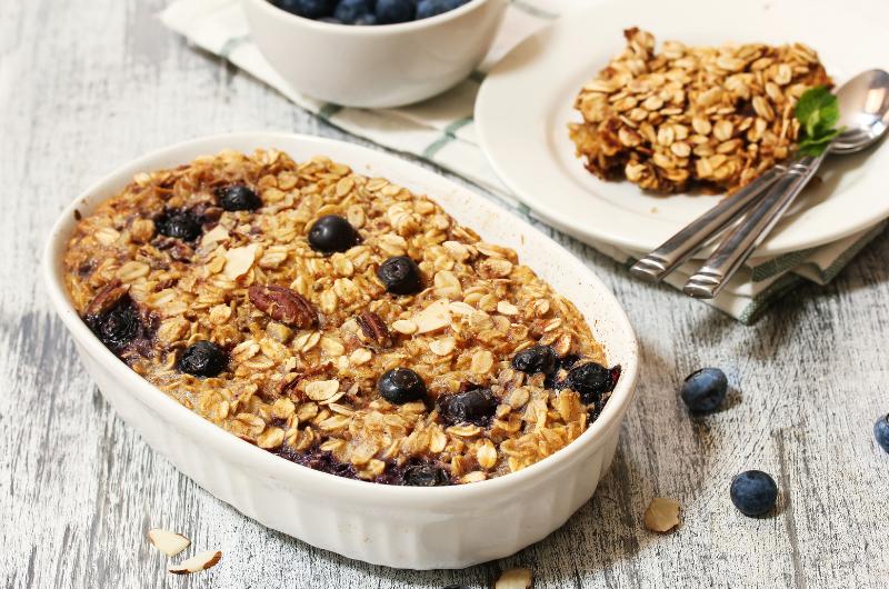 Zapečená ovesná kaše: Recept na zdravou snídani, která vás zasytí na celé dopoledne
