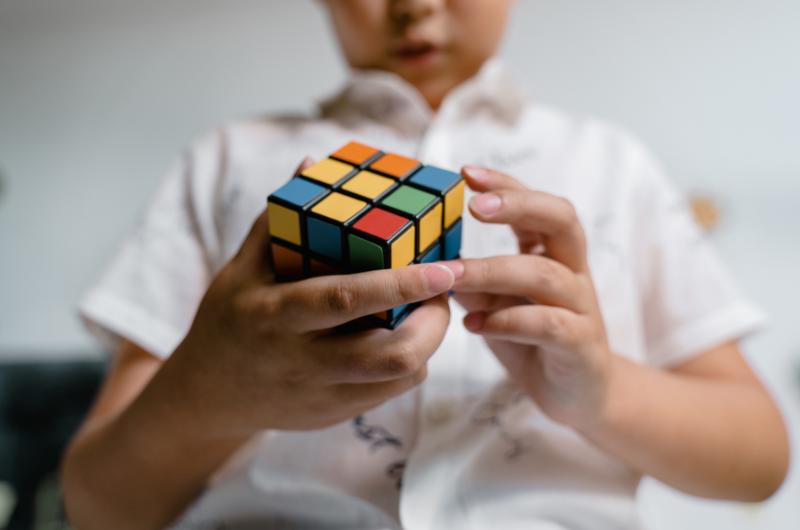 Narodili jste se v těchto měsících? Podle hvězd jste chytřejší než ostatní!