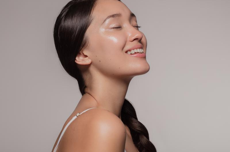 Lepší pleť, klidnější PMS, méně chutí na sladké? Stačí přidat toto do jídelníčku