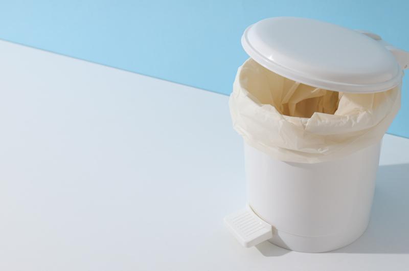 Zapáchající koš? Tento domácí trik se solí ho zbaví smradu jednou provždy