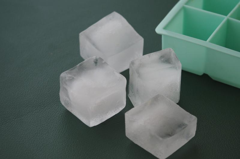 Češi propadli švédské vychytávce. Obyčejný led mění kvalitu vzduchu v bytě