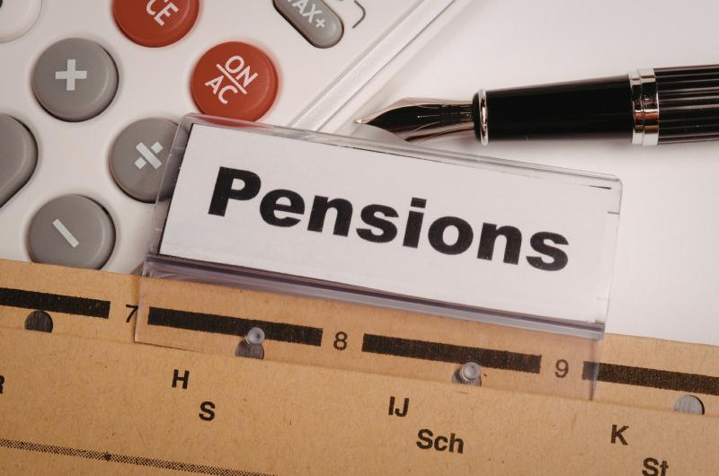 Seniorům hrozí studená sprcha hned na začátku roku. Valorizace důchodů může být minimální