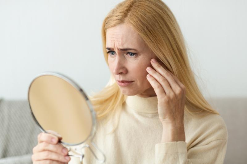 Kvůli této chybě mohou vrásky vznikat až o 10 let dříve. Děláme ji téměř všichni