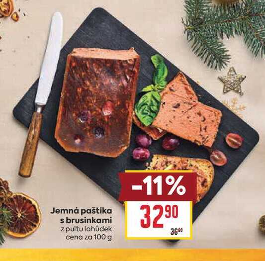 Jemná paštika s brusinkami z pultu lahůdek cena za 100 g 