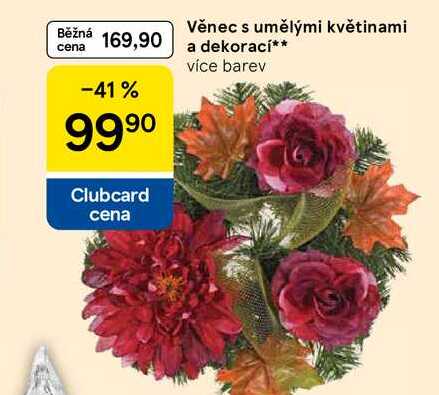 Věnec s umělými květinami a dekorací, více barev 