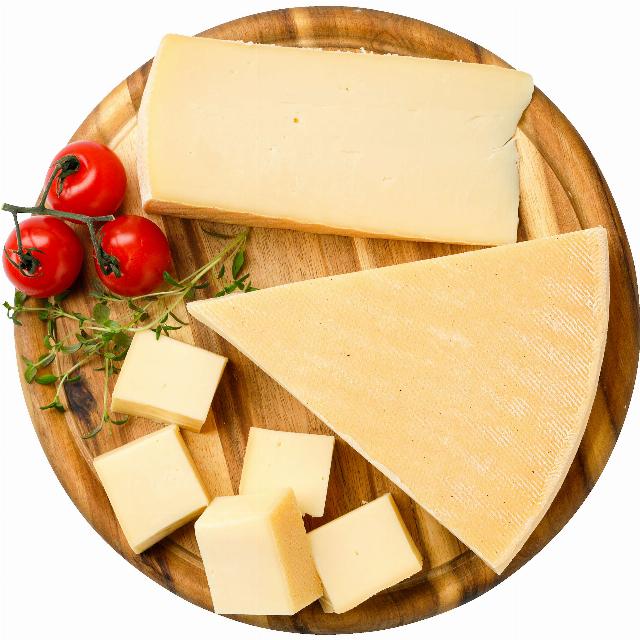 Raclette sýr z kravského mléka poloměkký