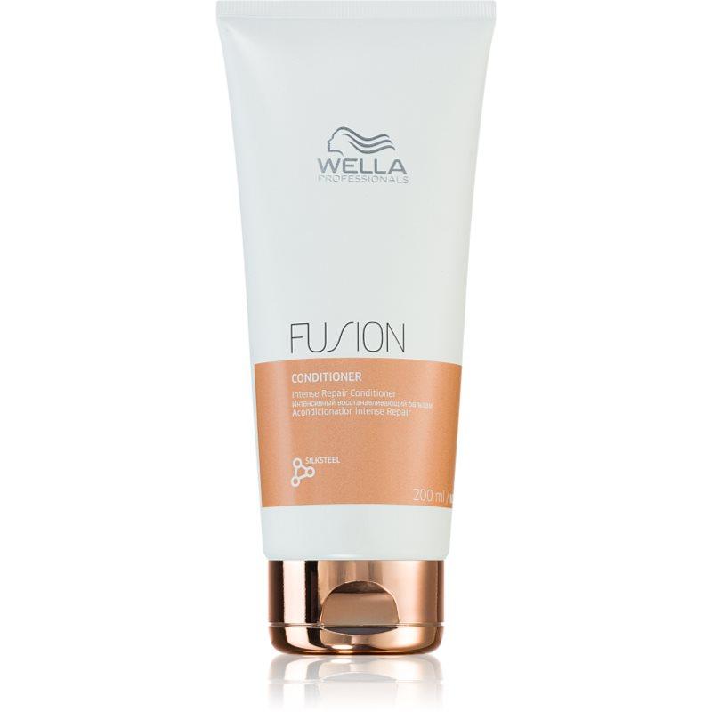 Wella Professionals Fusion intenzivně regenerační kondicionér pro poškozené vlasy 200 ml