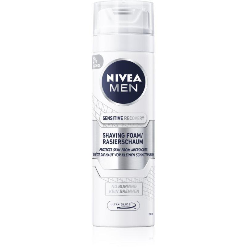 NIVEA MEN Sensitive pěna na holení pro muže 200 ml