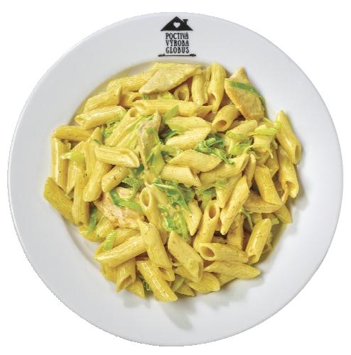 Penne s kuřecím masem na kari