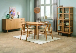 Jídelní stůl MARSTRAND