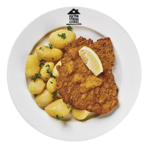 Smažený vepřový řízek z kotlety s vařenými bramborami