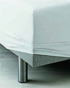 Saténové napínací prostěradlo TINE