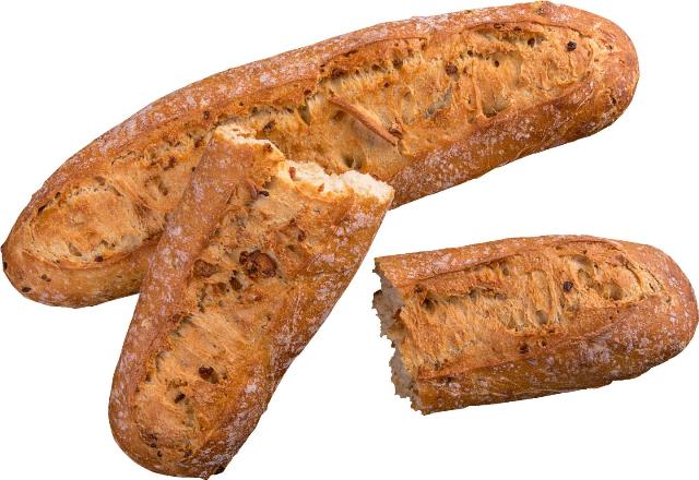 Bageta s cibulkou z kamenné pece