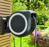 NÁSTĚNNÝ BOX NA HADICI GARDENA ROLLUP XL